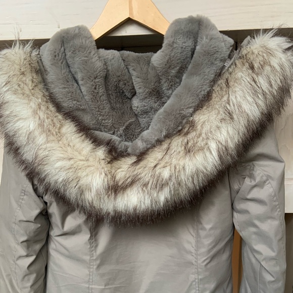 TNA New Summit Jacket from Aritzia … like new! - Picture 13 of 16